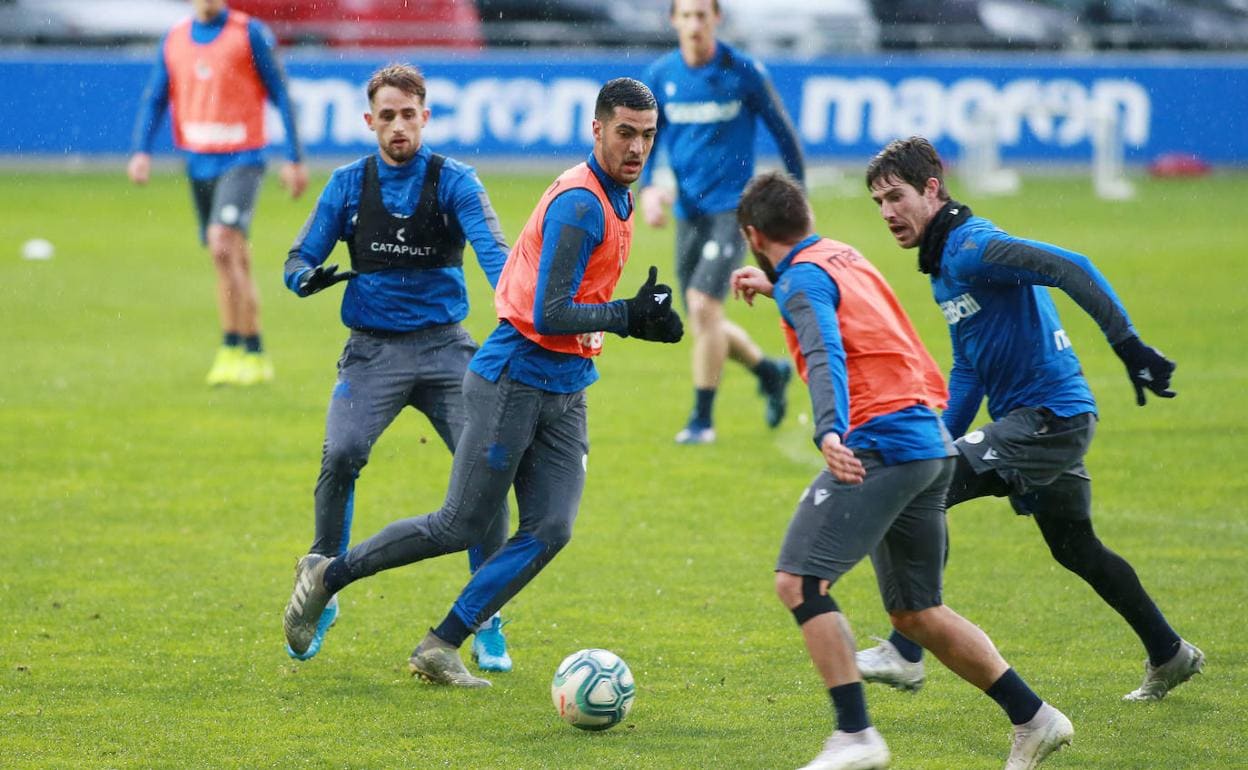 Mikel Merino Prepara Con Normalidad El Partido Ante El Real Madrid | El ...